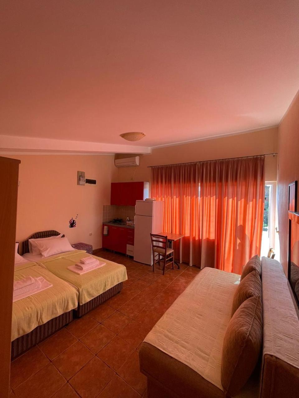 Apartments Villa-G Lustica Tivat Luaran gambar
